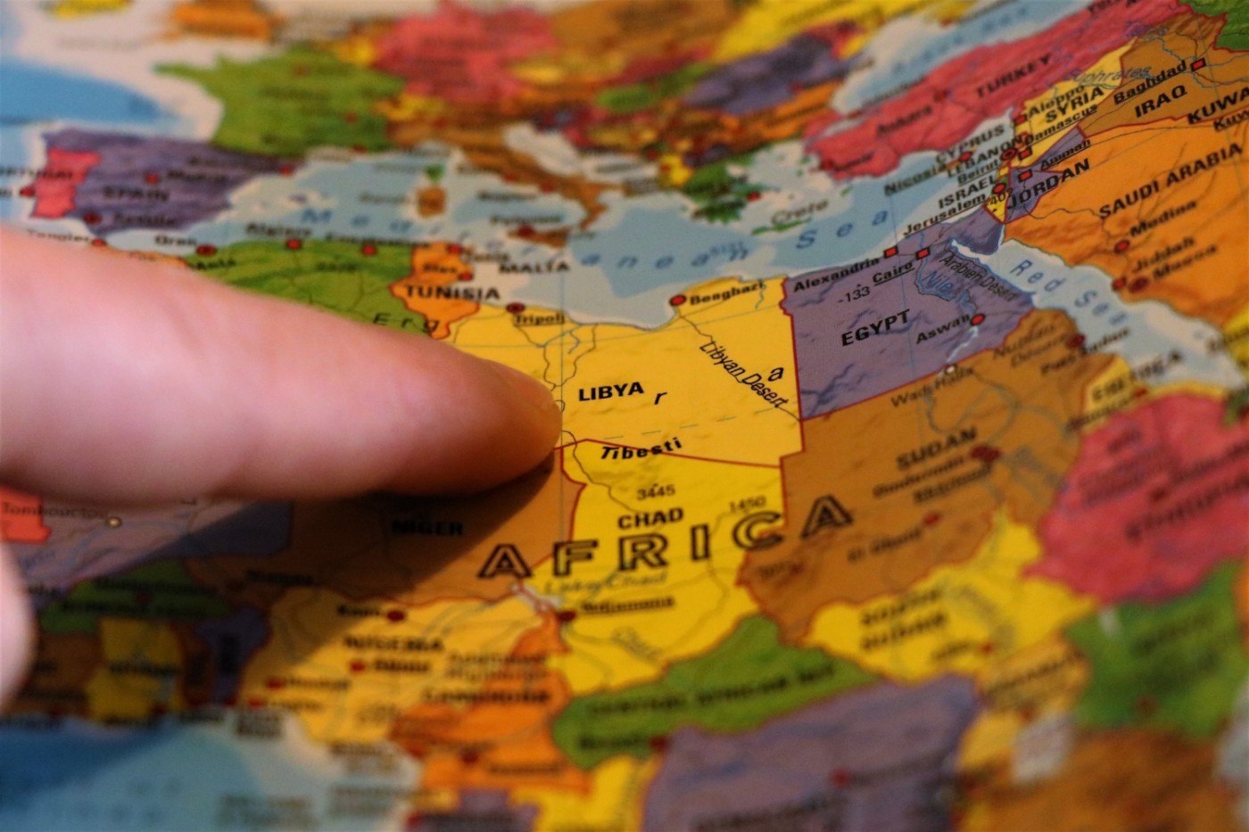 Libia: Atacuri cu drone împotriva unei baze controlate de compania militară privată Wagner în estul țării Libia: Atacuri cu drone împotriva unei baze controlate de compania militară privată Wagner în estul țării