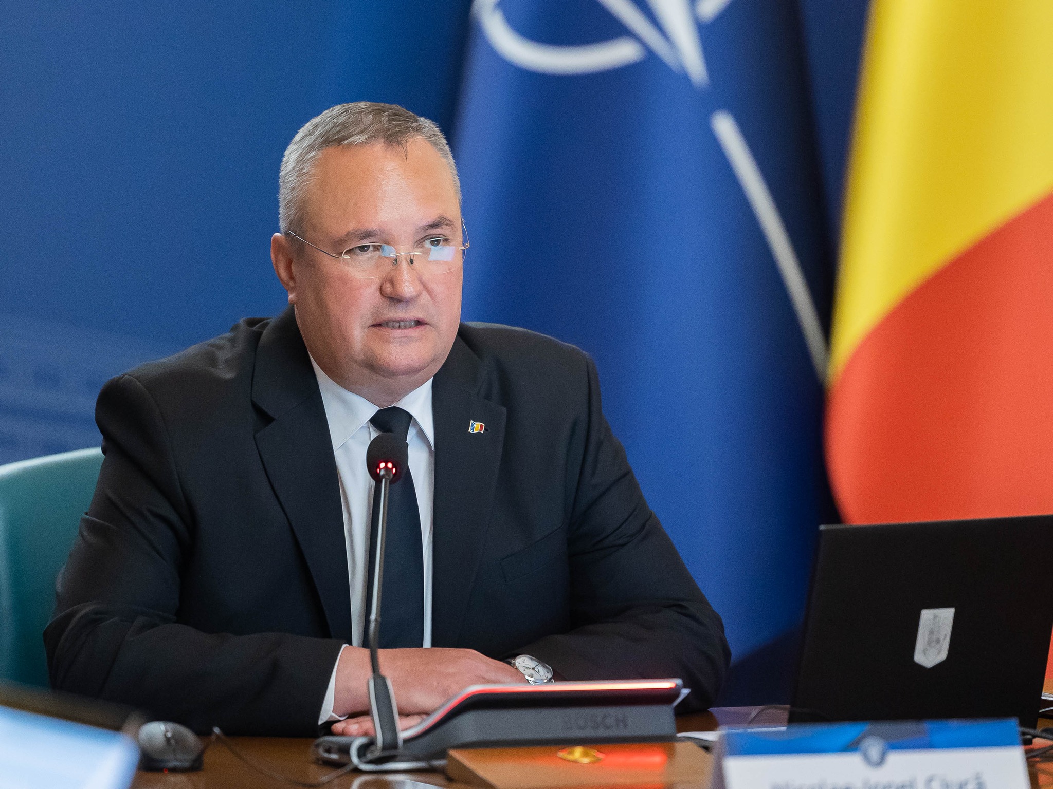 Nicolae Ciucă își va depune luni mandatul de premier Nicolae Ciucă își va depune luni mandatul de premier