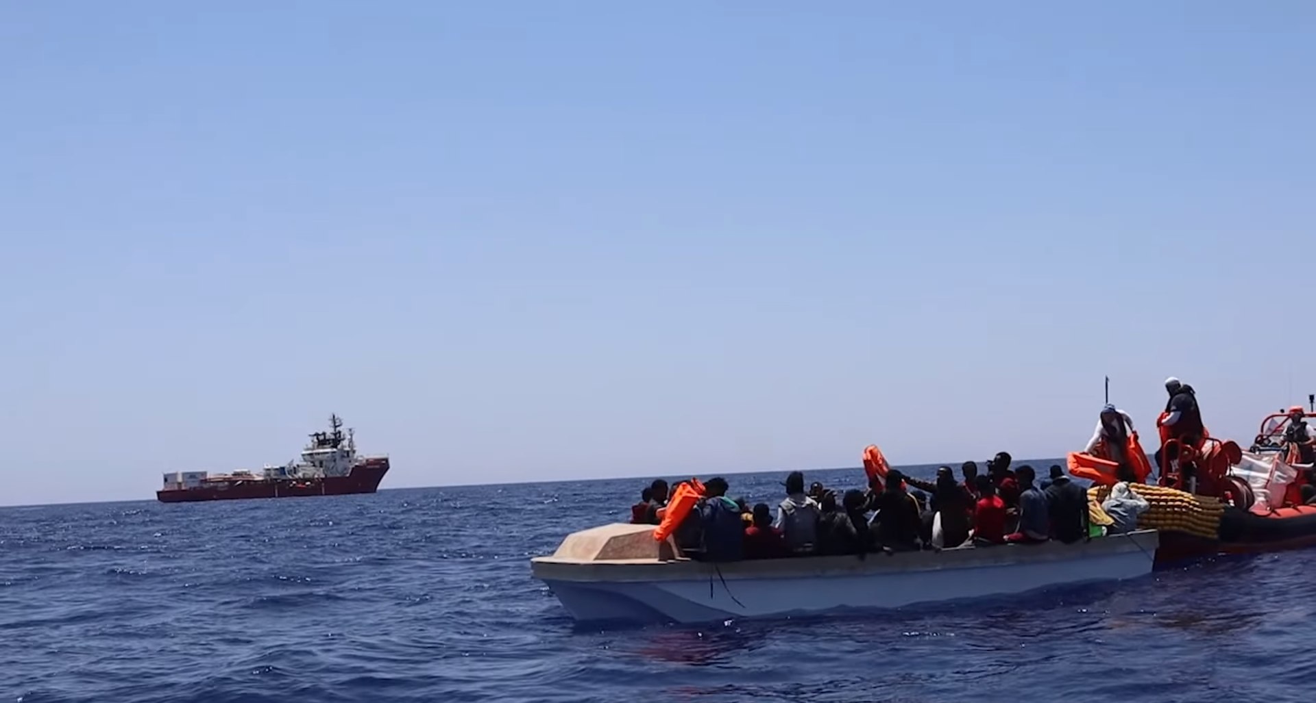 Lider tunisian: Migrația ilegală și traficul de persoane aduc criminalilor 150 de miliarde de dolari pe an Lider tunisian: Migrația ilegală și traficul de persoane aduc criminalilor 150 de miliarde de dolari pe an