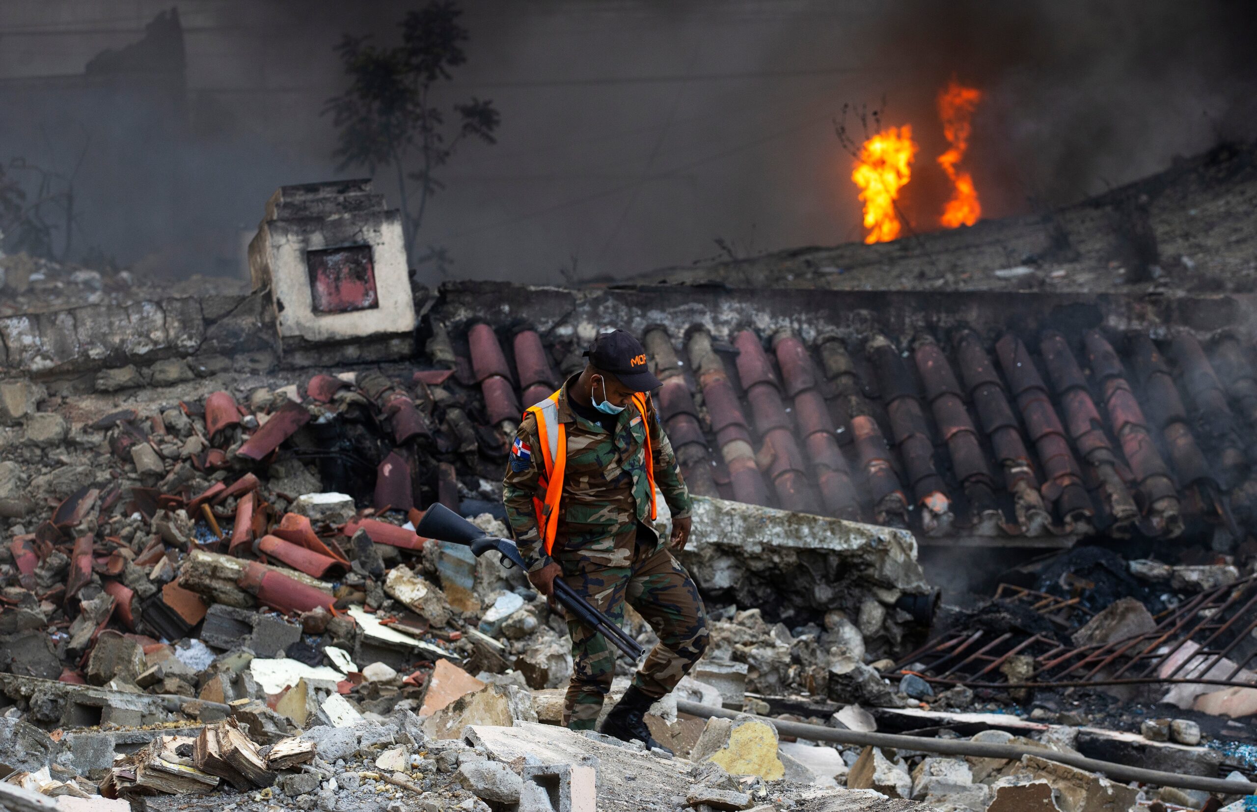 Dezastru în Republica Dominicană. Zece morți, 11 dispăruți și 37 de răniți în urma unei explozii