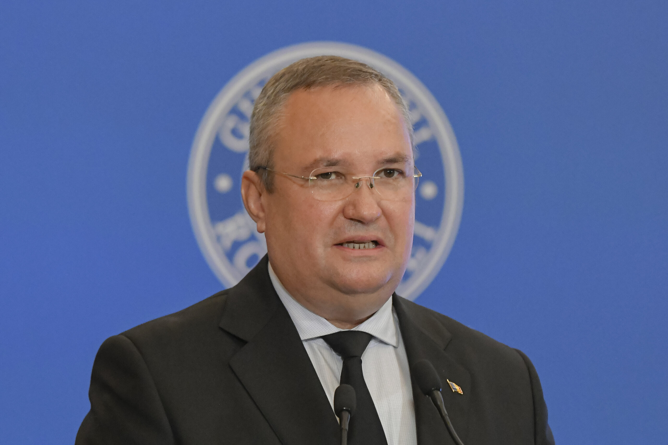 Ce se întâmplă cu TVA-ul? Nicolae Ciucă așteptă opinia specialiștilor. „Opțiunea este de a nu crește TVA-ul”