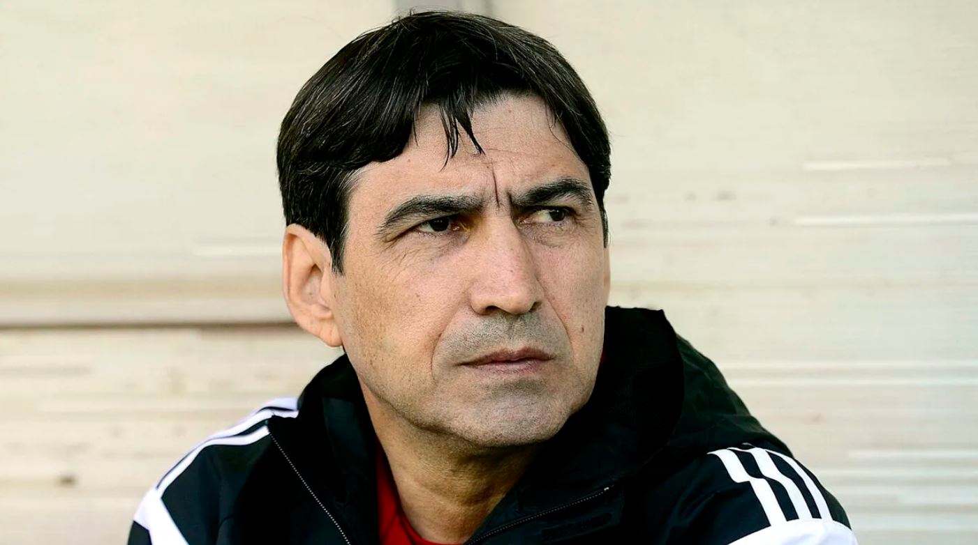 Victor Pițurcă îl învață pe Florinel Coman cum să ajungă să câștige un salariu uriaș Victor Pițurcă îl învață pe Florinel Coman cum să ajungă să câștige un salariu uriaș