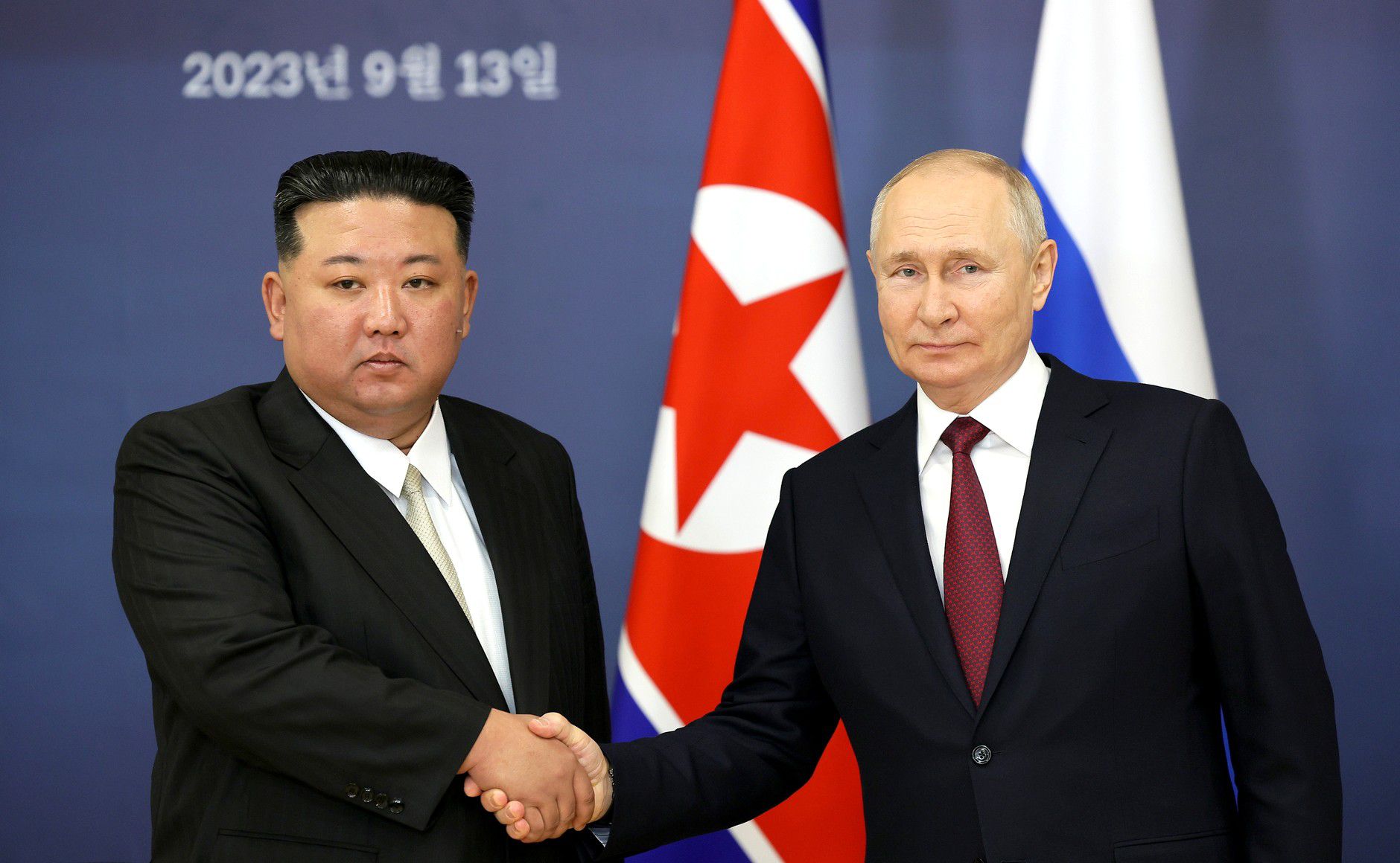 VIDEO | Dictatorul de la Phenian îl susține pe Putin în războiul împotriva Ucrainei. Ce delicatese au avut pe masă Kim și Putin? VIDEO VIDEO | Dictatorul de la Phenian îl susține pe Putin în războiul împotriva Ucrainei. Ce delicatese au avut pe masă Kim și Putin? VIDEO