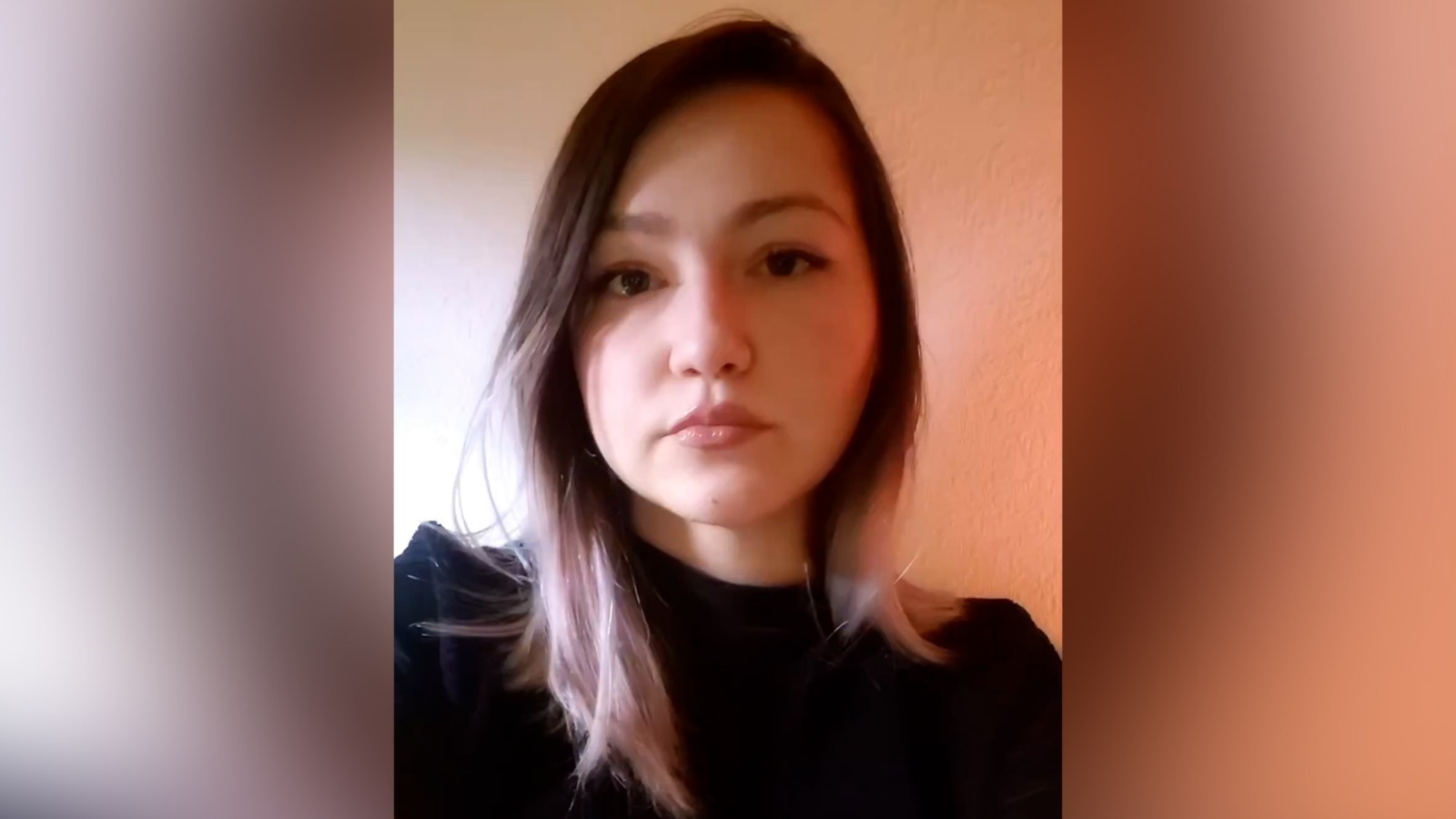 Cine este Oana Lasconi “aka Kandly”. De ce a pus gaz pe foc de la Paris într-un scandal politic din România