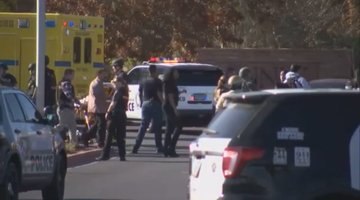 Cel puțin trei persoane au fost ucise într-un atac armat petrecut la o universitate din Las Vegas. Cel puțin trei persoane au fost ucise într-un atac armat petrecut la o universitate din Las Vegas.
