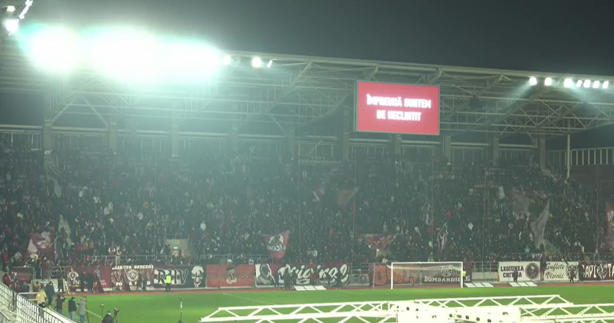 Ce s-a întâmplat în vestiarul Rapidului la pauza meciului cu Dinamo