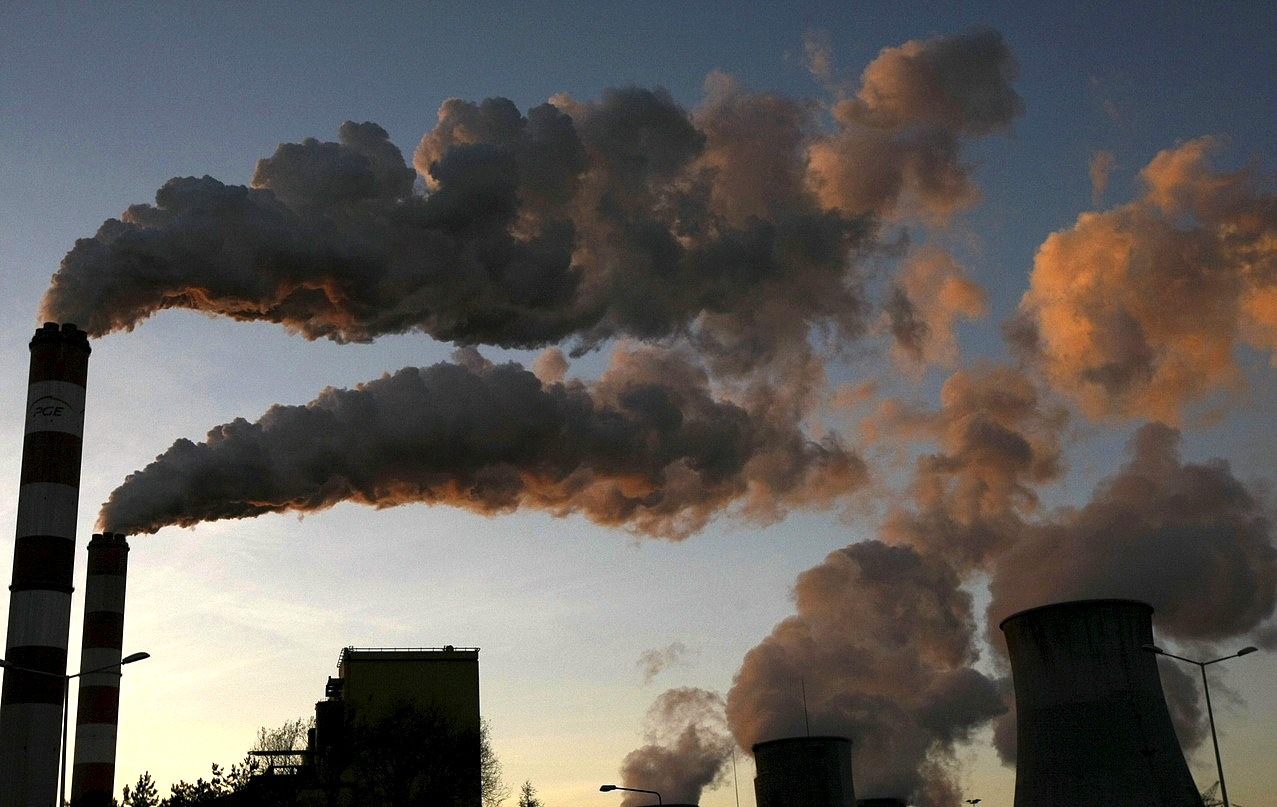Noi amenințări asupra planetei. Concentraţiile de CO2 din atmosferă devin din ce în ce mai alarmante