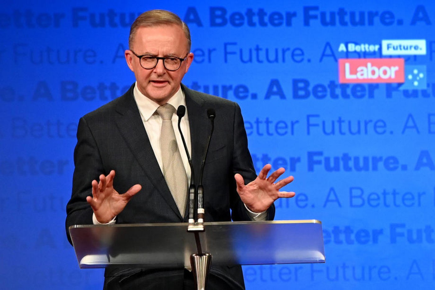 Premierul australian, Anthony Albanese, s-a logodit de Ziua Îndrăgostiților. Cum a cerut-o în căsătorie pe iubita sa FOTO