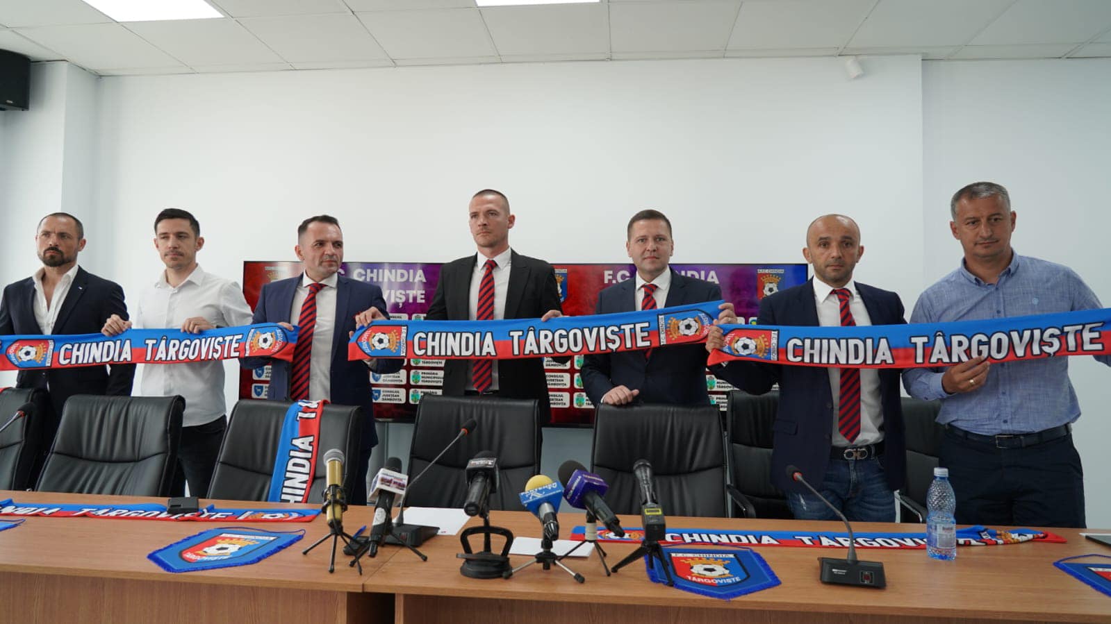 Litigii peste litigii pentru Chindia