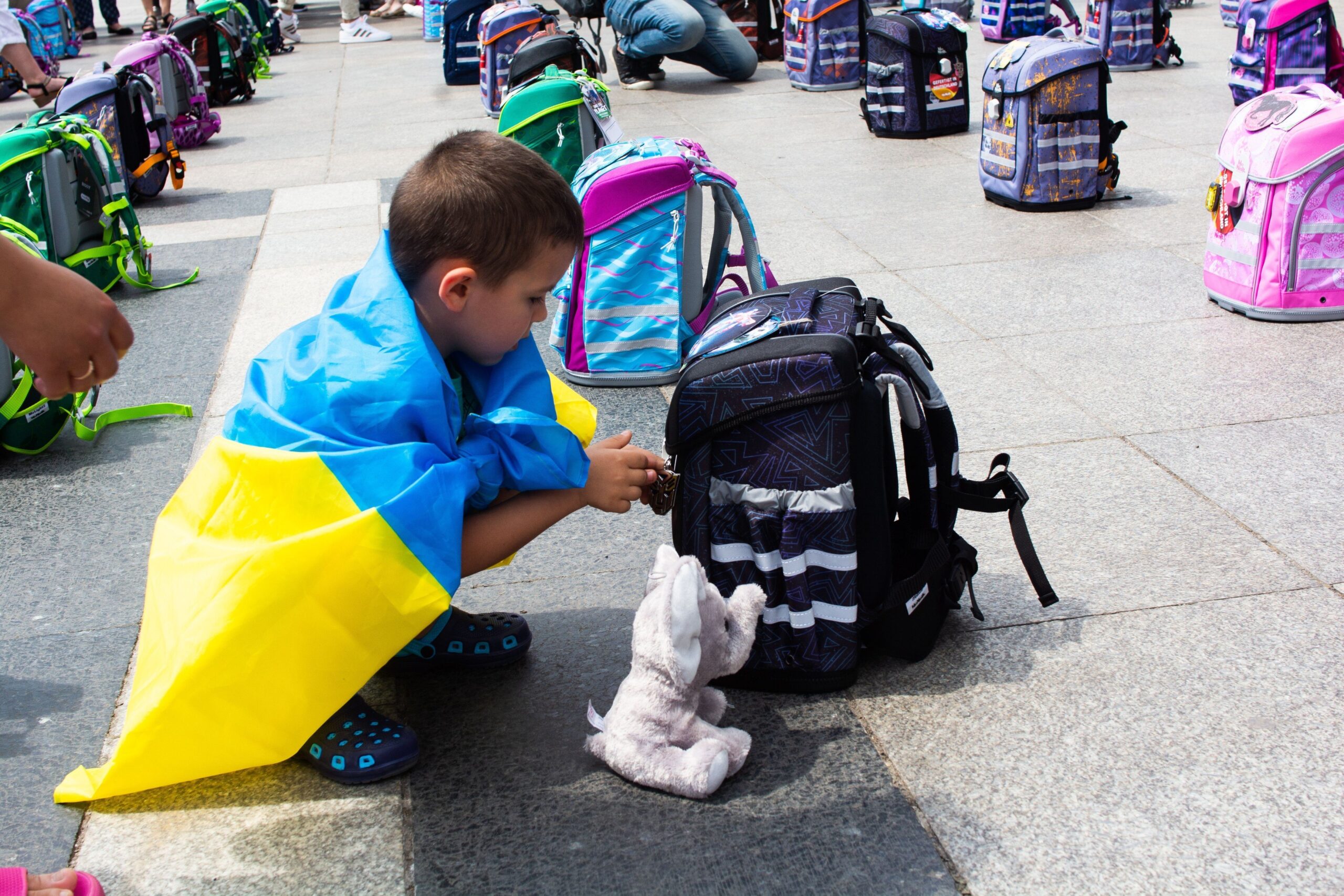 Aproape 11.000 de oameni evacuați din regiunea ucraineană Harkov în fața ofensivei ruse