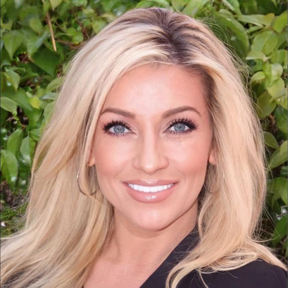 EXCLUSIV Irina Hansen, românca frumoasă care vrea să fie primar la Las Vegas: „Sunt la fel de curajoasă și încăpățânată ca românii mei”