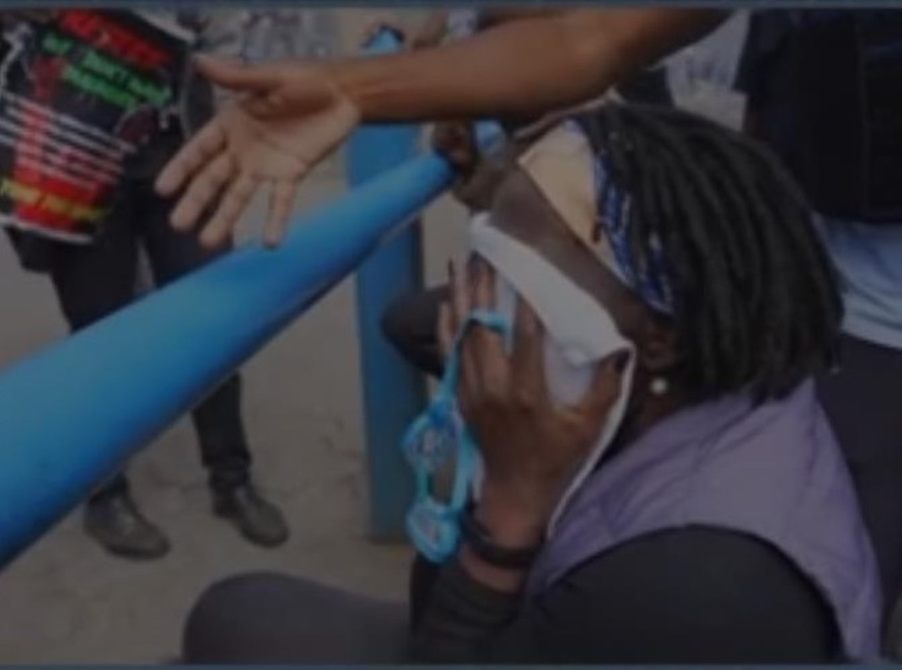 Sora lui Barack Obama, printre protestatarii din Kenya împrăştiaţi cu gaze lacrimogene. Cel puţin cinci morţi şi zeci de răniţi