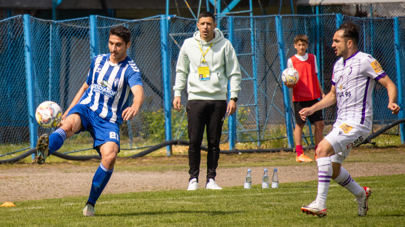 Dragoș Militaru rămâne în Liga 2