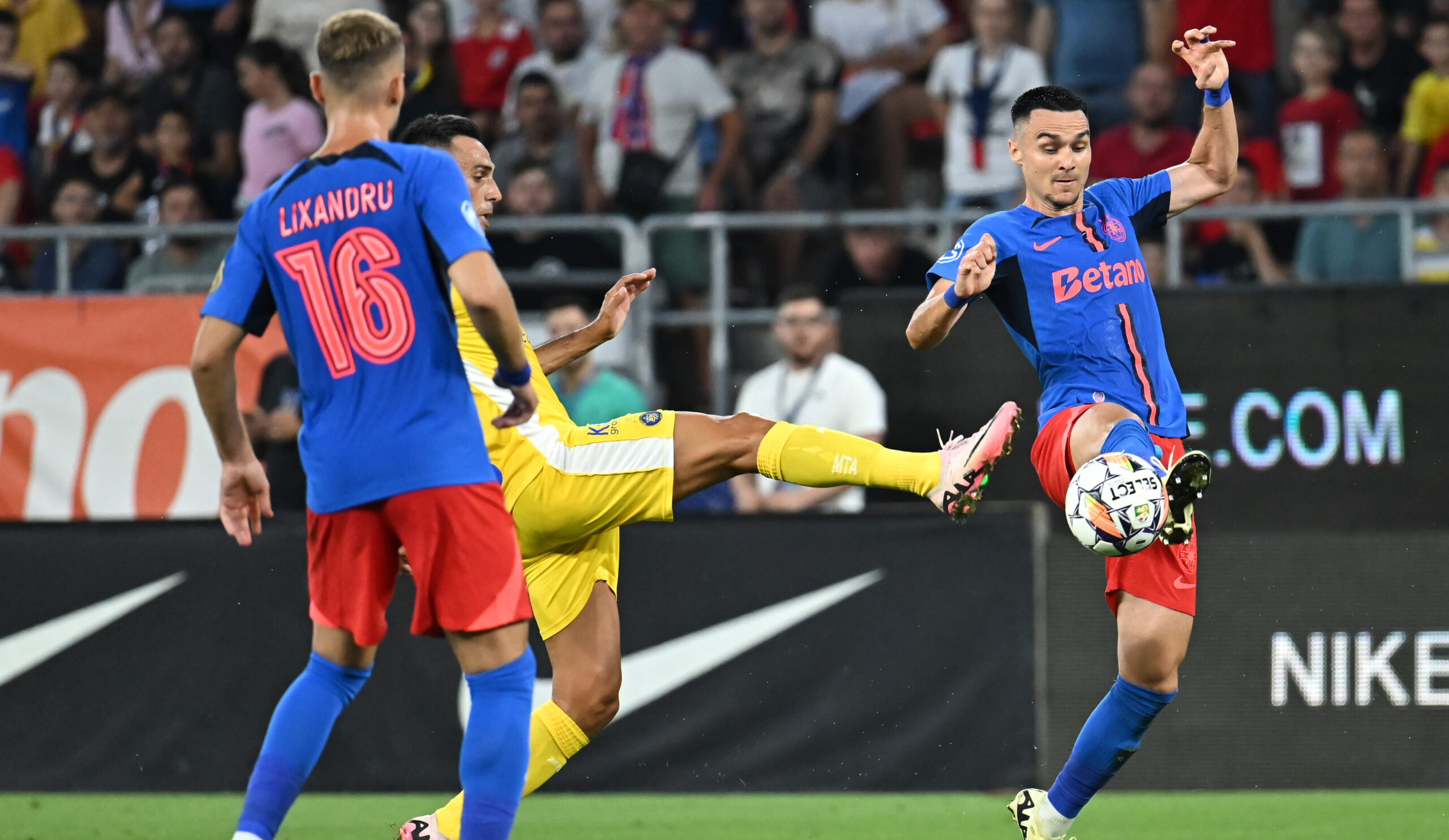 S-a rupt Adrian Șut, în FCSB