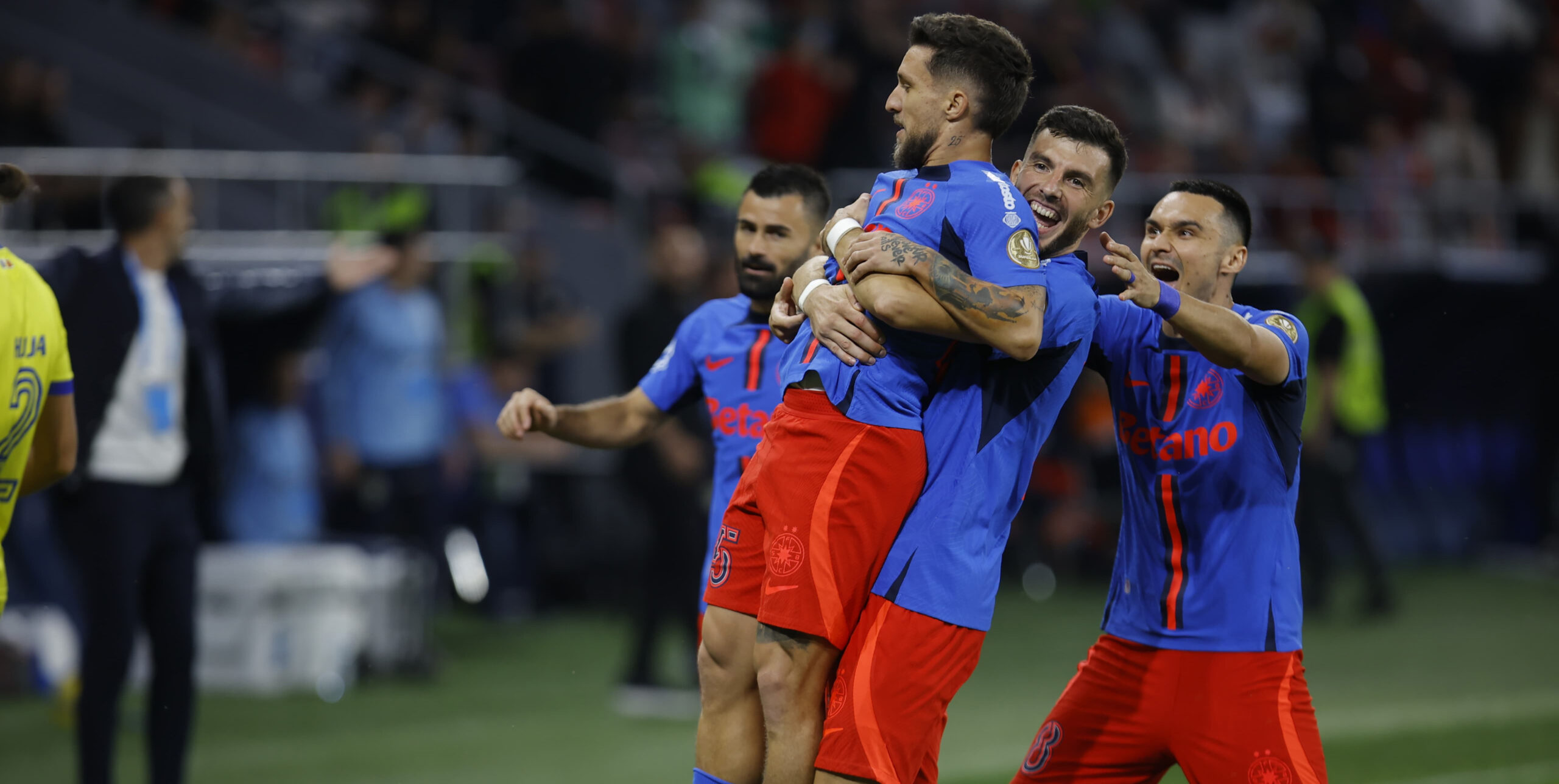 Petrolul Ploiești 1-1, în etapa 10 din Superliga! Campioana a fost egalată în minutul 90+4, după ce a jucat o oră în inferioritate