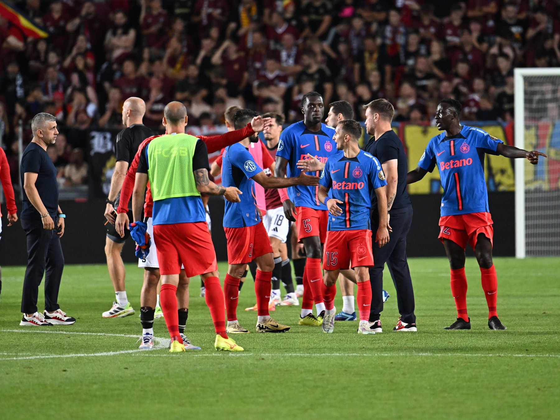 FCSB a anunțat prețul biletelor pentru meciurile din Europa League. Cât costă cel mai ieftin pachet