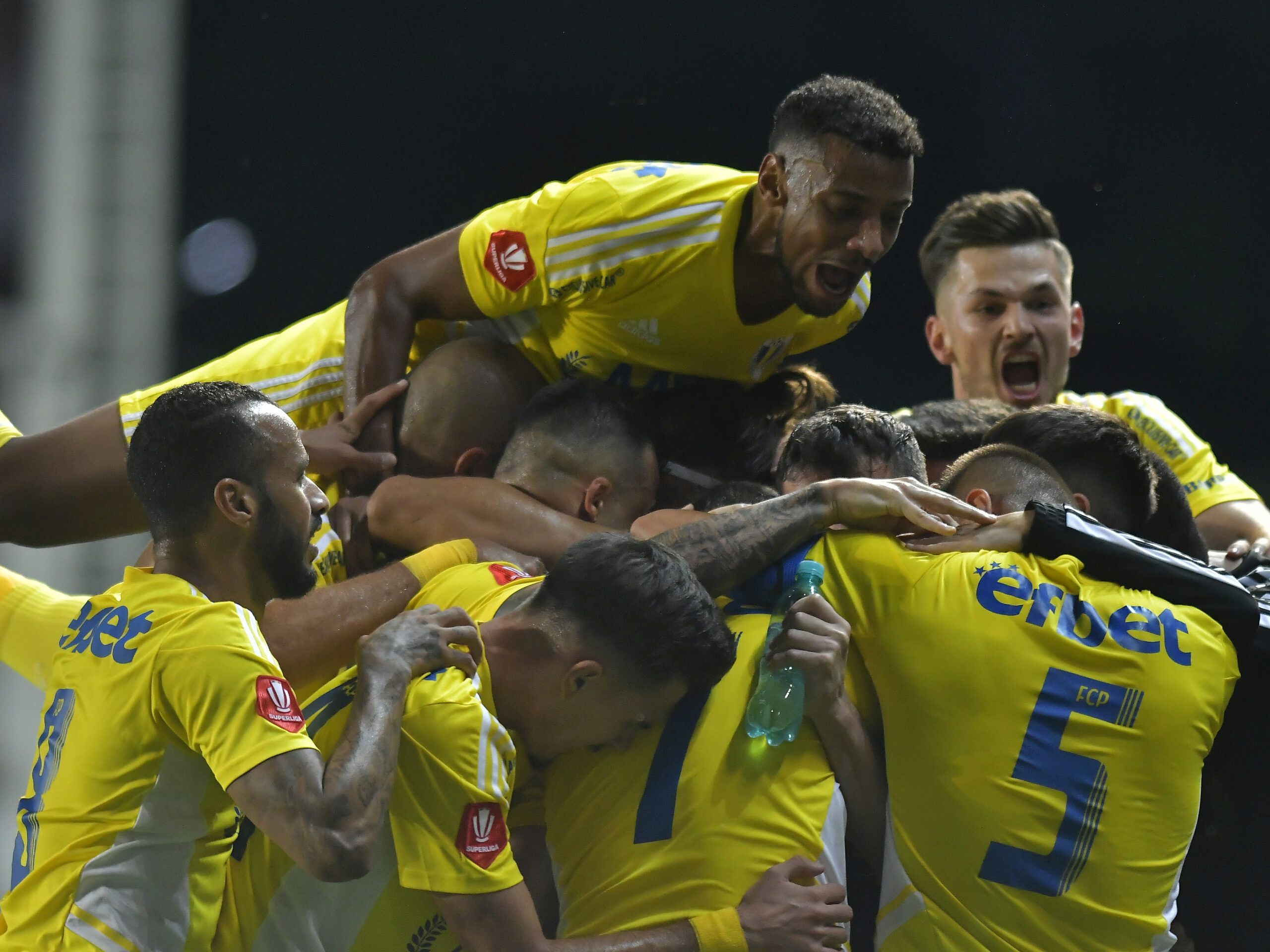 Unde a ajuns să joace unul dintre cei mai buni fotbaliști străini care a evoluat în Superliga României