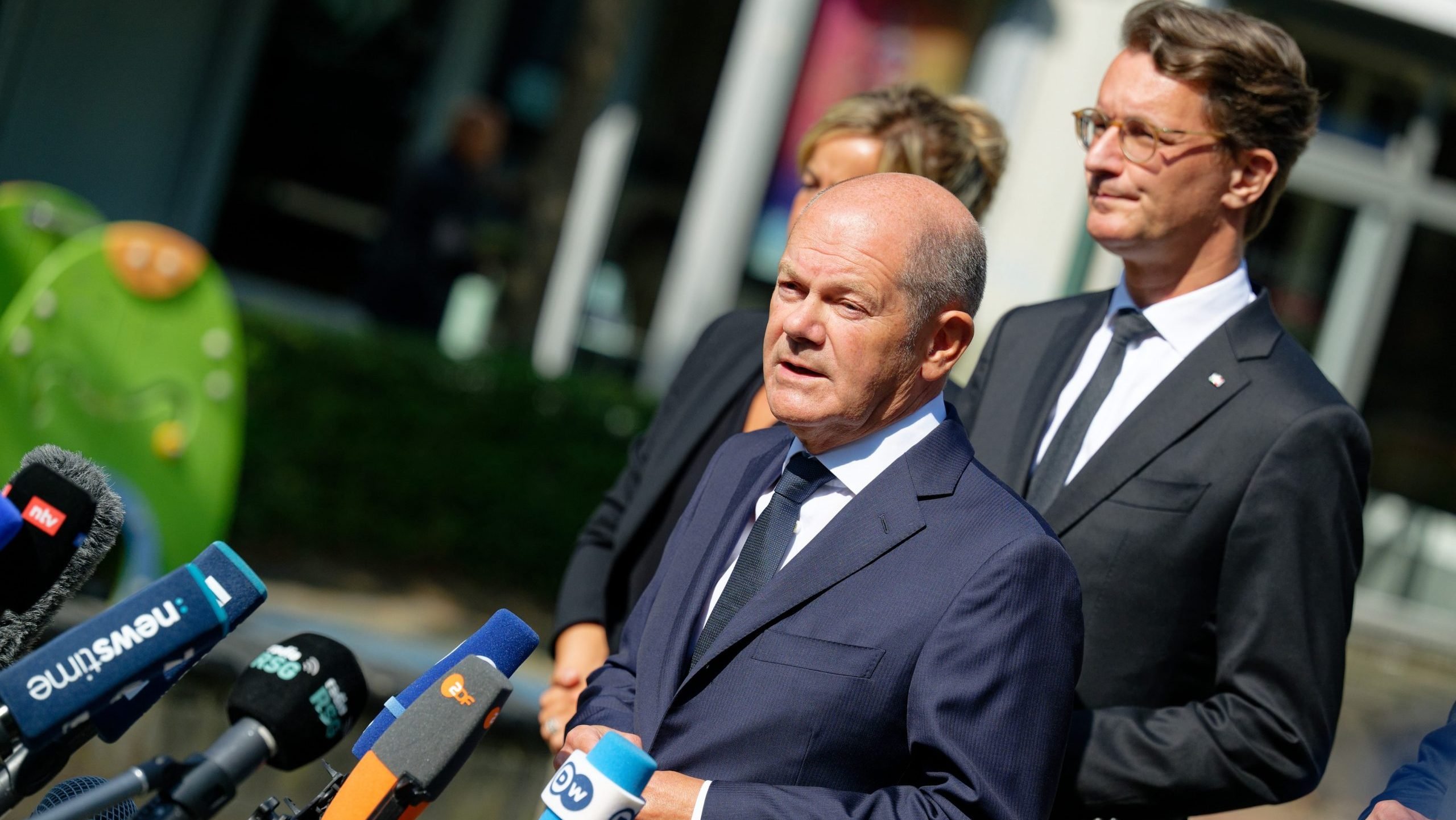 Cancelarul German Scholz, Furios După Ce UniCredit și-a Majorat Acțiunile La Rivala Commerzbank: „Un Atac Neprietenos”