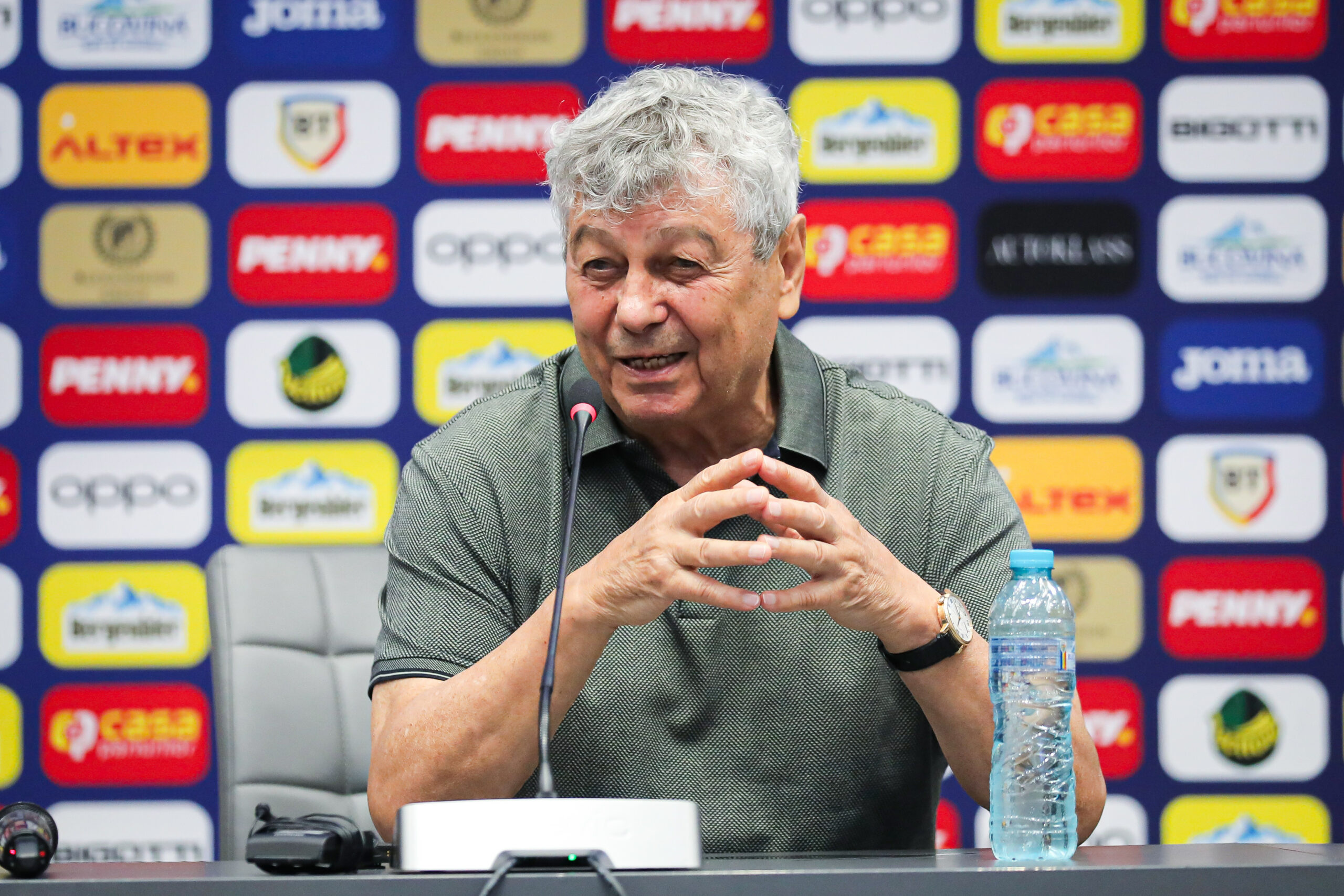 Echipa de start pe care Mircea Lucescu a decis-o pentru Cipru Echipa de start pe care Mircea Lucescu a decis-o pentru Cipru