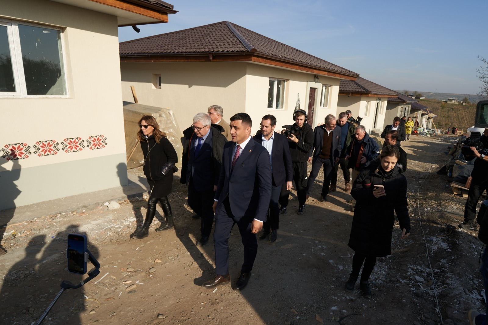 „Este TIMPUL pentru fapte, nu pentru vorbe!” (P)