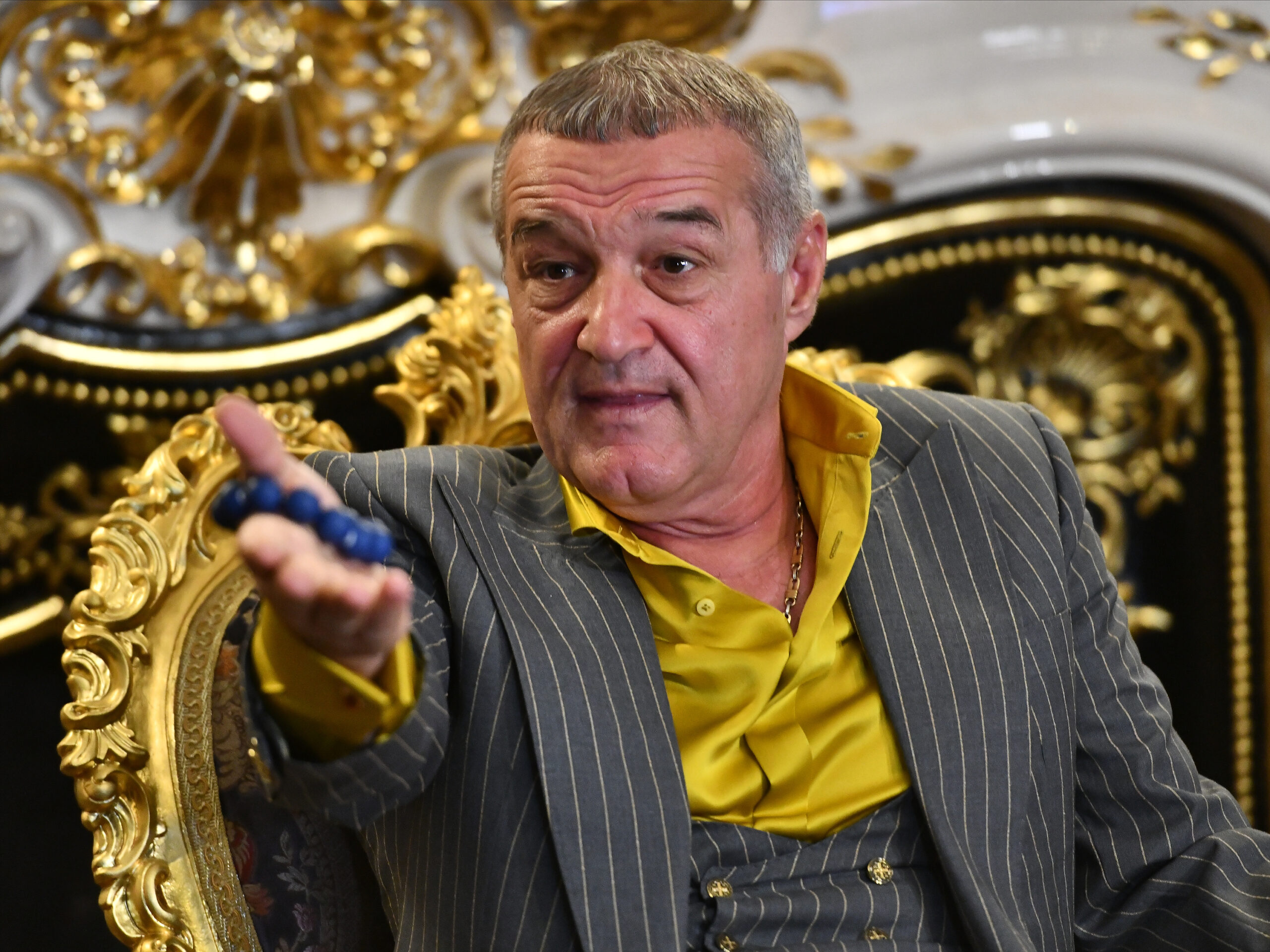 „Să le arate ce înseamnă credința”