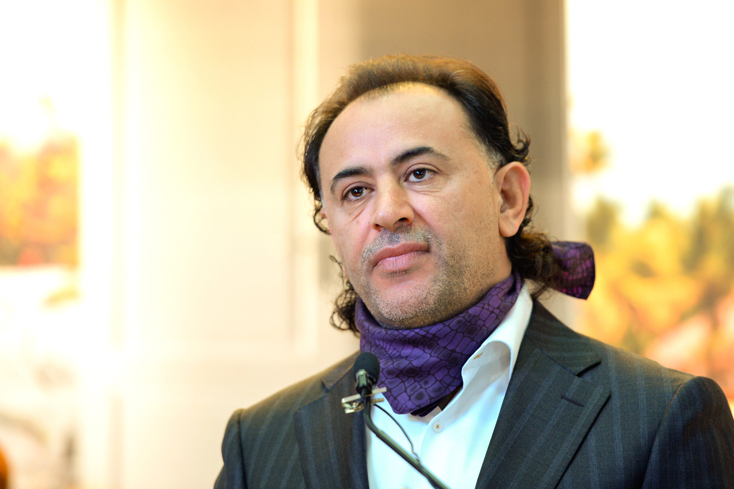 Ce avere și ce datorii colosale are Mohammad Murad, afaceristul care a vrut să fie noul patron de la Dinamo București. Acum, e parlamentar și coleg de partid cu Gigi Becali