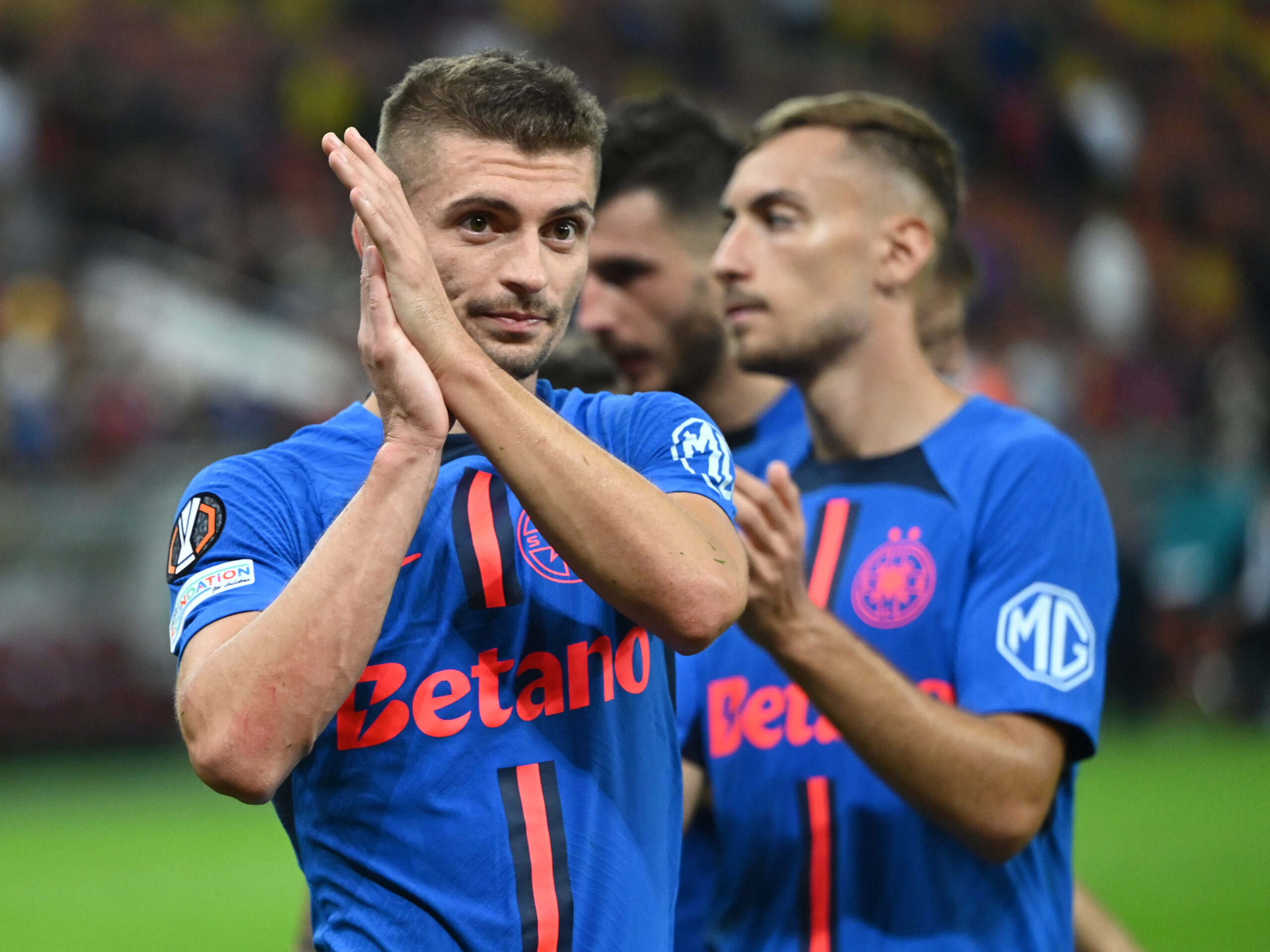 „Mă plimbam cu copilul și mă opreau și copii, și pensionari”. EXCLUSIV