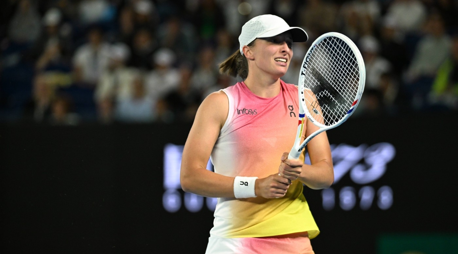 Iga Swiatek, în brațele fostului antrenor al Simonei Halep. Poloneza a început apoi să plângă