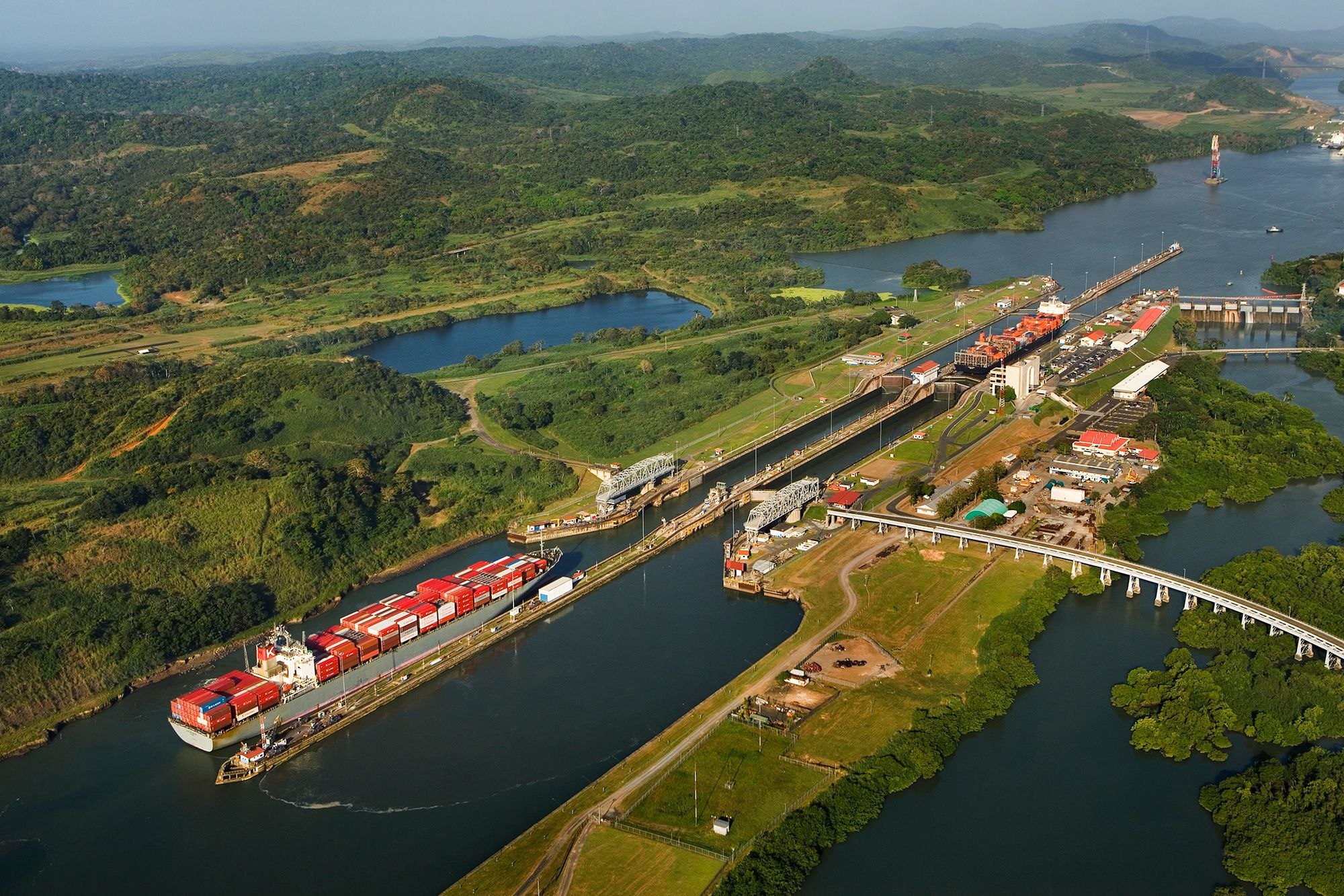 Panama se pregătește pentru război, în timp ce șeful diplomației SUA deschide negocierile privind canalul. „Vor fi multe victime” Panama se pregătește pentru război, în timp ce șeful diplomației SUA deschide negocierile privind canalul. „Vor fi multe victime”