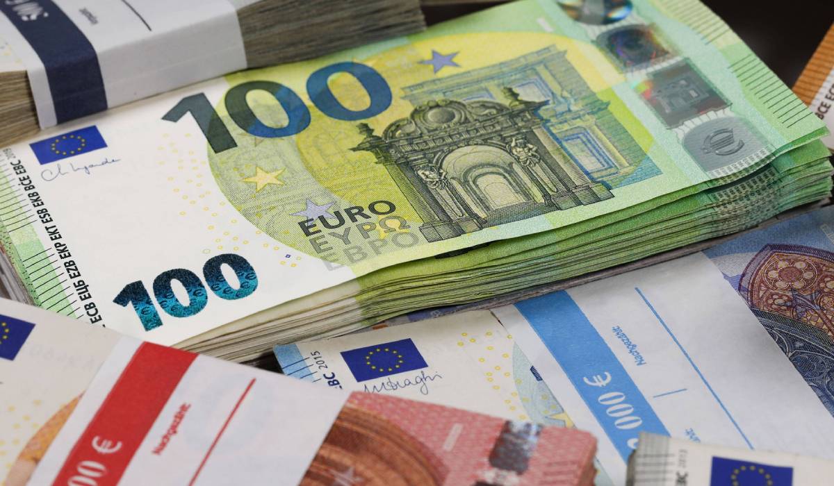 BNR Avertizează: Stadiul PNRR, Mult întârziat! România A Fost Singura țară în Pericol De Suspendare A Plăților, Din Cauza Deficitului Bugetar Mare