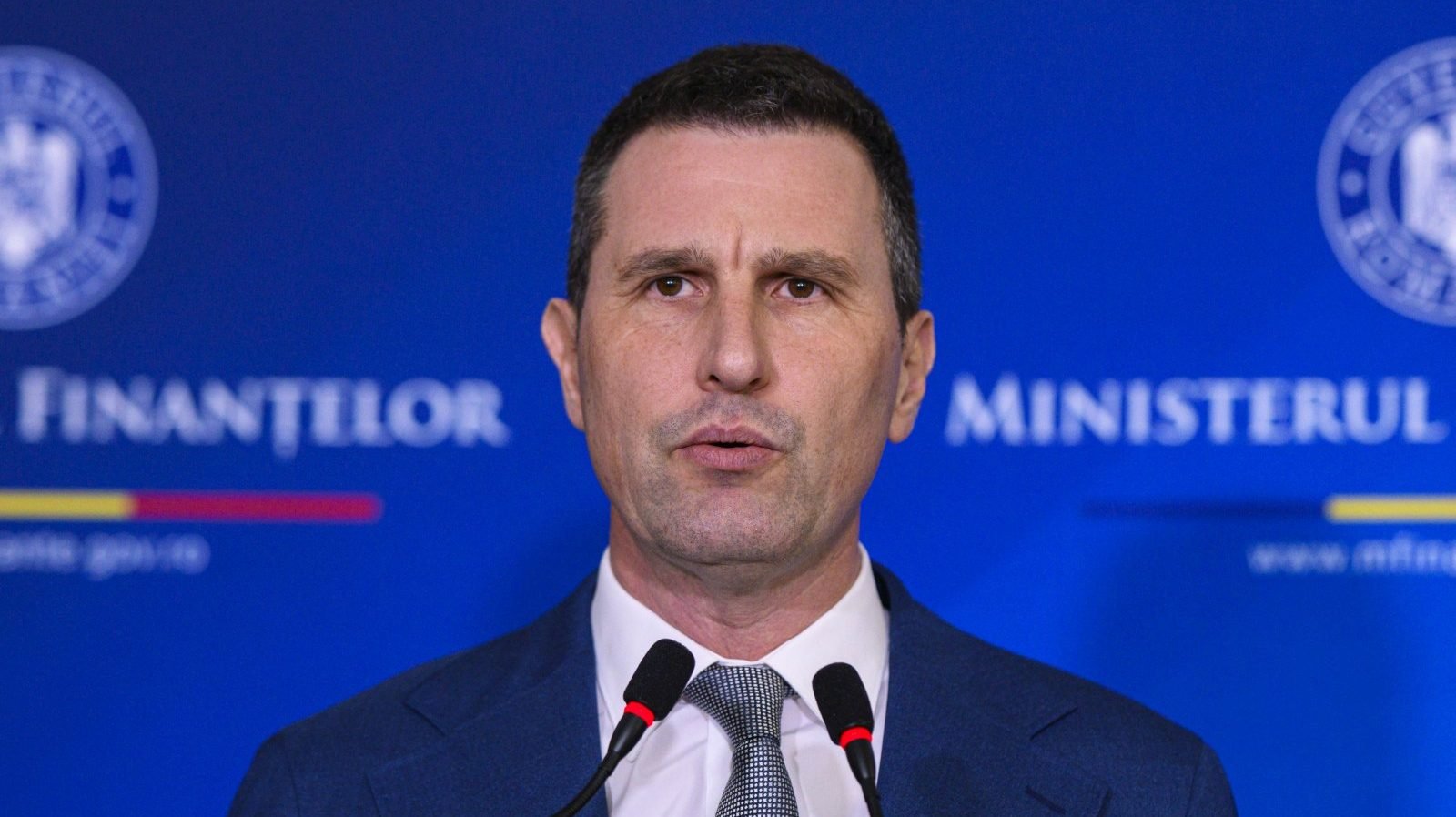 Gaura bugetară s-a mărit cu peste 3 miliarde de lei într-un an