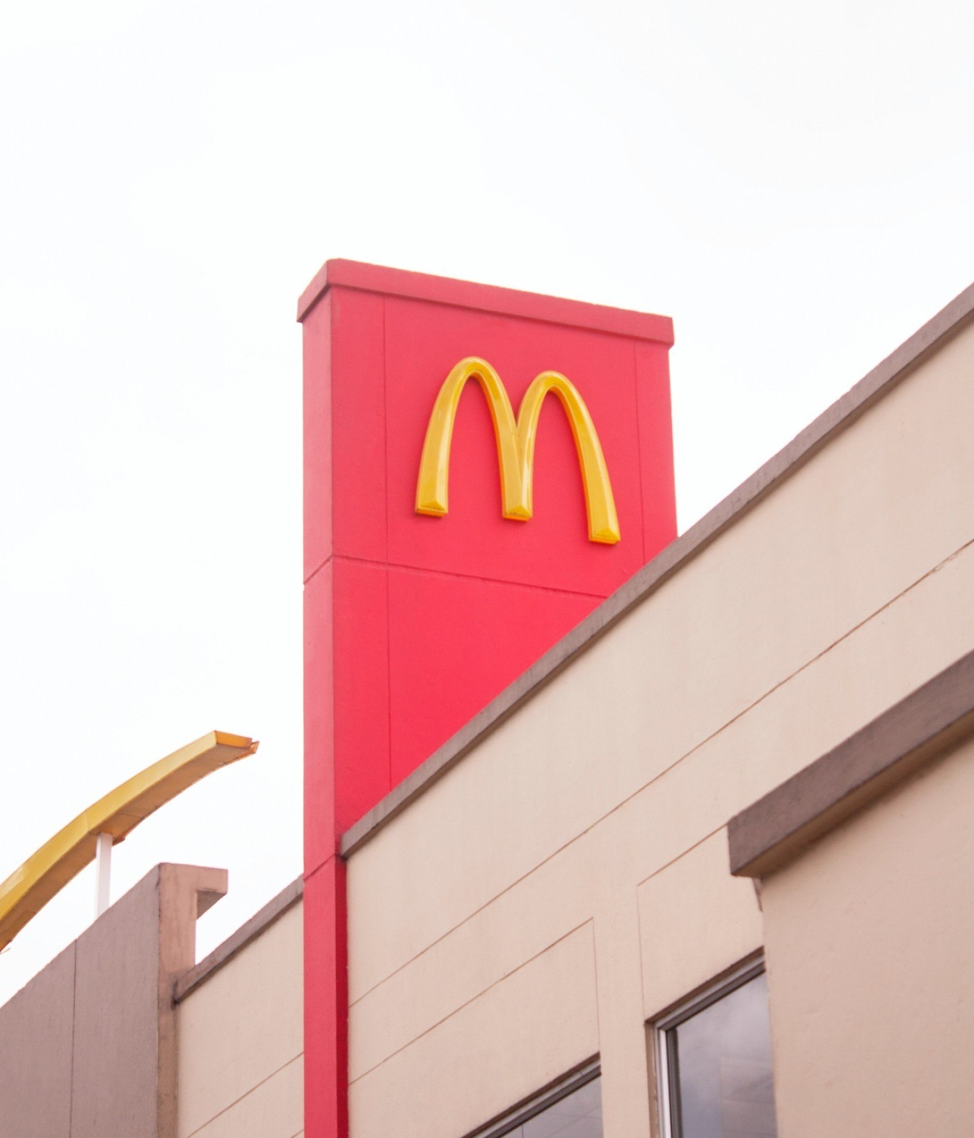 „Europa mai întâi”. Boicot în Franța la McDonald’s, Coca Cola și Tesla, împotriva politicii administrației Trump „Europa mai întâi”. Boicot în Franța la McDonald’s, Coca Cola și Tesla, împotriva politicii administrației Trump