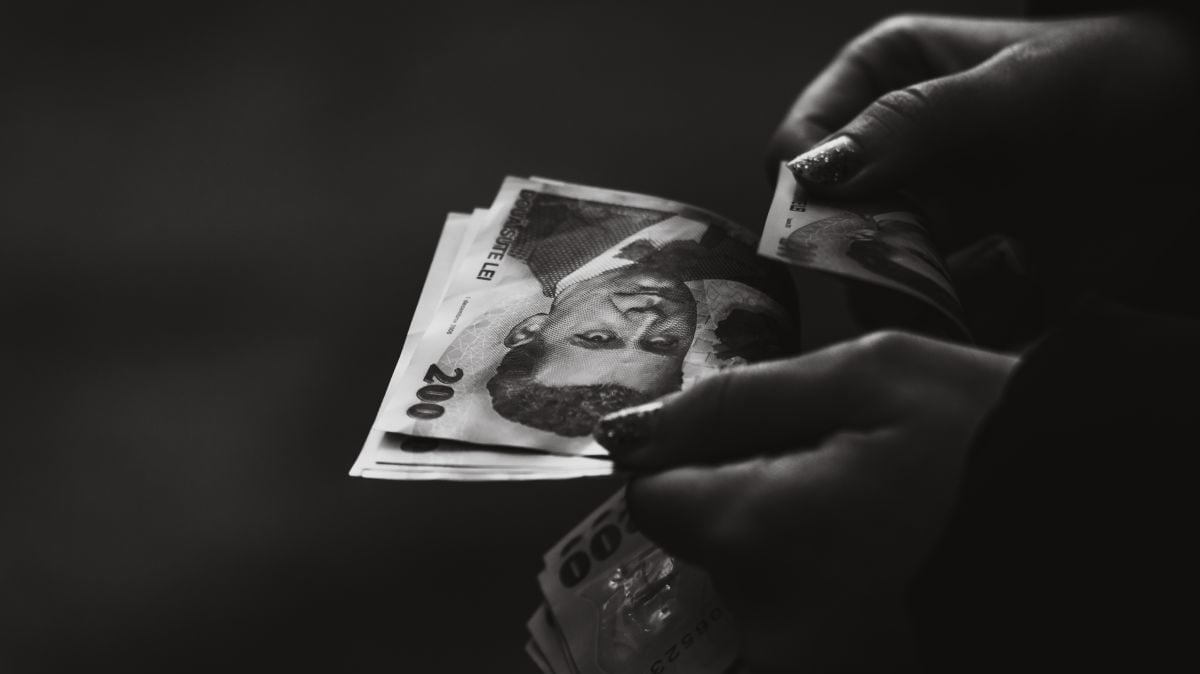 refinanțări de credite, buget familial și eliminarea cheltuielilor inutile