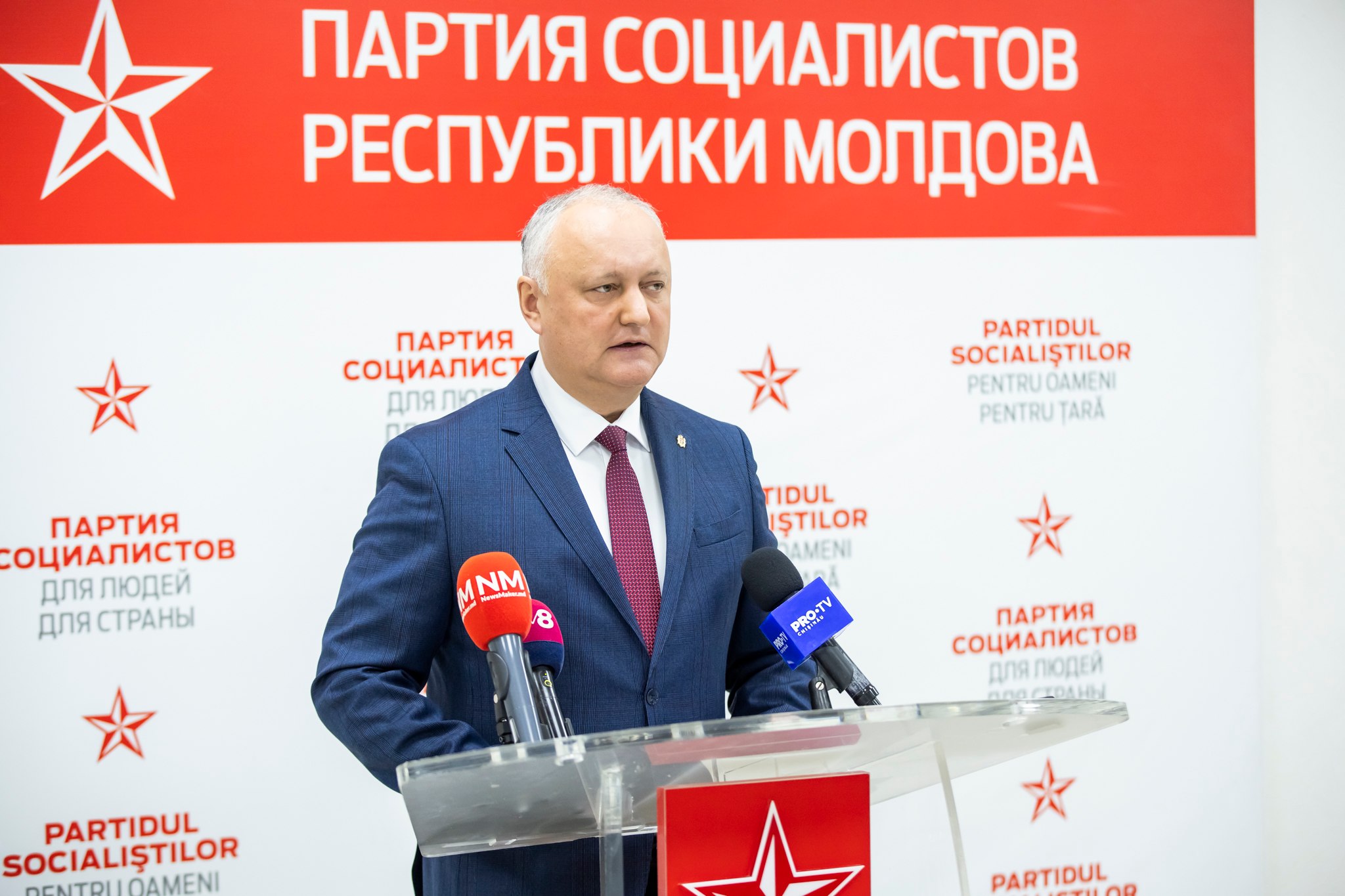 Prorusul Igor Dodon, amendă pentru purtarea simbolului agresiunii ruse în Ucraina: Nu intenționez să renunț la simbolurile Victoriei Prorusul Igor Dodon, amendă pentru purtarea simbolului agresiunii ruse în Ucraina: Nu intenționez să renunț la simbolurile Victoriei