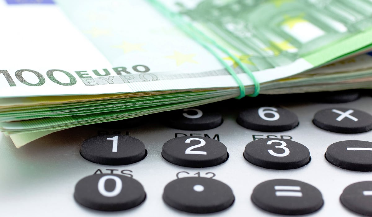 Scad dobânzile la creditele în euro. BCE a redus dobânda-cheie