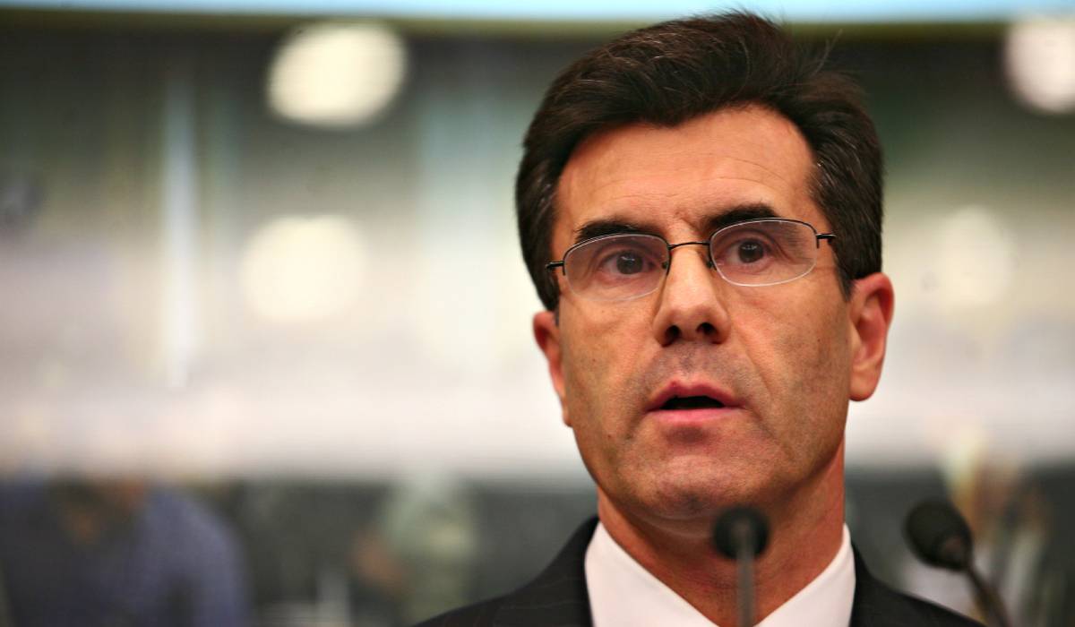 Taxa pe tranzacții, stârnește noi controverse. Cine este un alt oficial al BNR care cere eliminarea ei din lista de măsuri