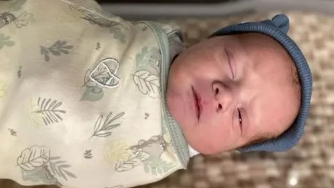 S-a născut „cel mai bătrân” bebeluș din lume