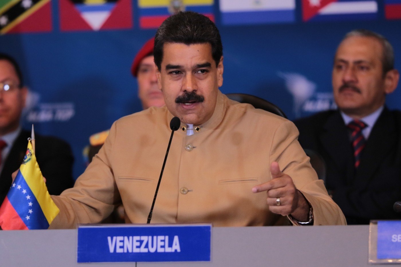 Crăciunul începe mai devreme în Venezuela. Președintele Maduro anunță festivitățile din 1 octombrie Crăciunul începe mai devreme în Venezuela. Președintele Maduro anunță festivitățile din 1 octombrie
