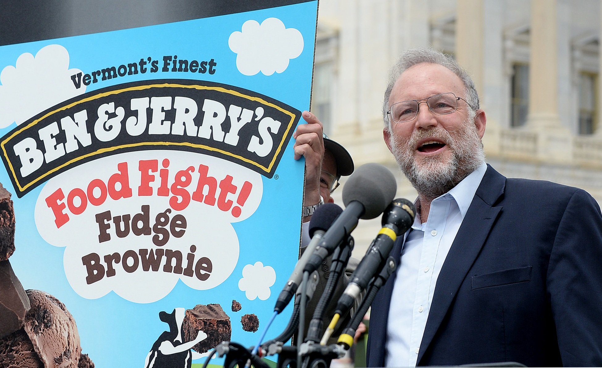 Jerry Greenfield părăsește Ben & Jerry’s după aproape jumătate de secol: „Acea independenţă a dispărut” Jerry Greenfield părăsește Ben & Jerry’s după aproape jumătate de secol: „Acea independenţă a dispărut”
