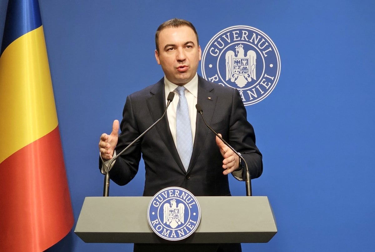 traderii din România fac profit de trei ori ori mai mare decât cei din Occident. Președintele Nicușor Dan a criticat ANRE