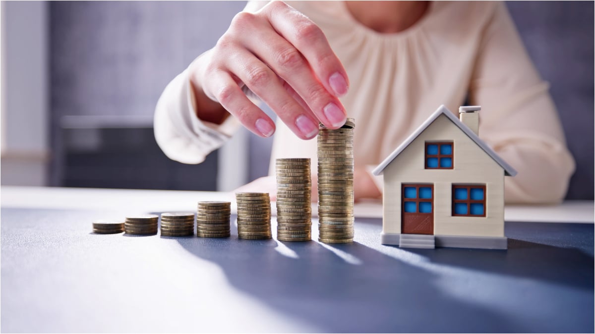 Trucul la care pot apela românii pentru a-și scădea ratele la creditele imobiliare, după creșterea dobânzilor Trucul la care pot apela românii pentru a-și scădea ratele la creditele imobiliare, după creșterea dobânzilor