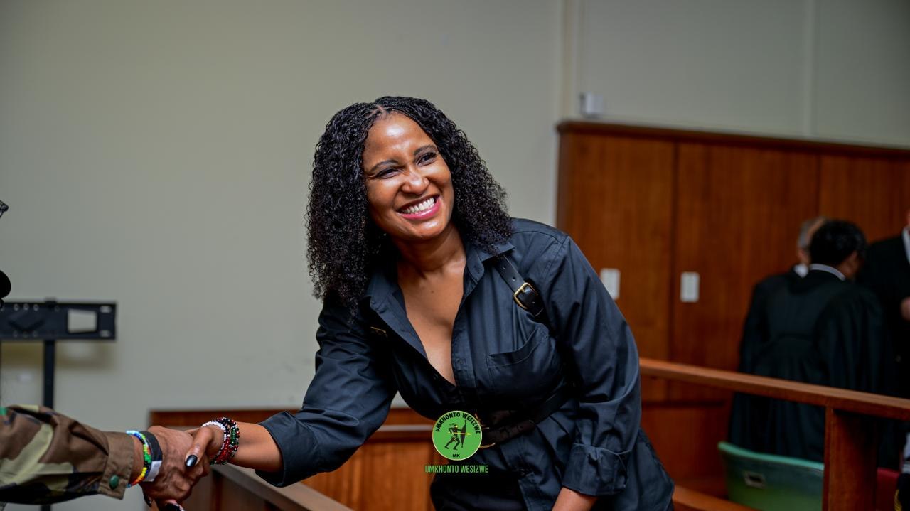 Fiica fostului președinte sud-african Jacob Zuma recruta tineri pentru armata lui Putin Fiica fostului președinte sud-african Jacob Zuma recruta tineri pentru armata lui Putin