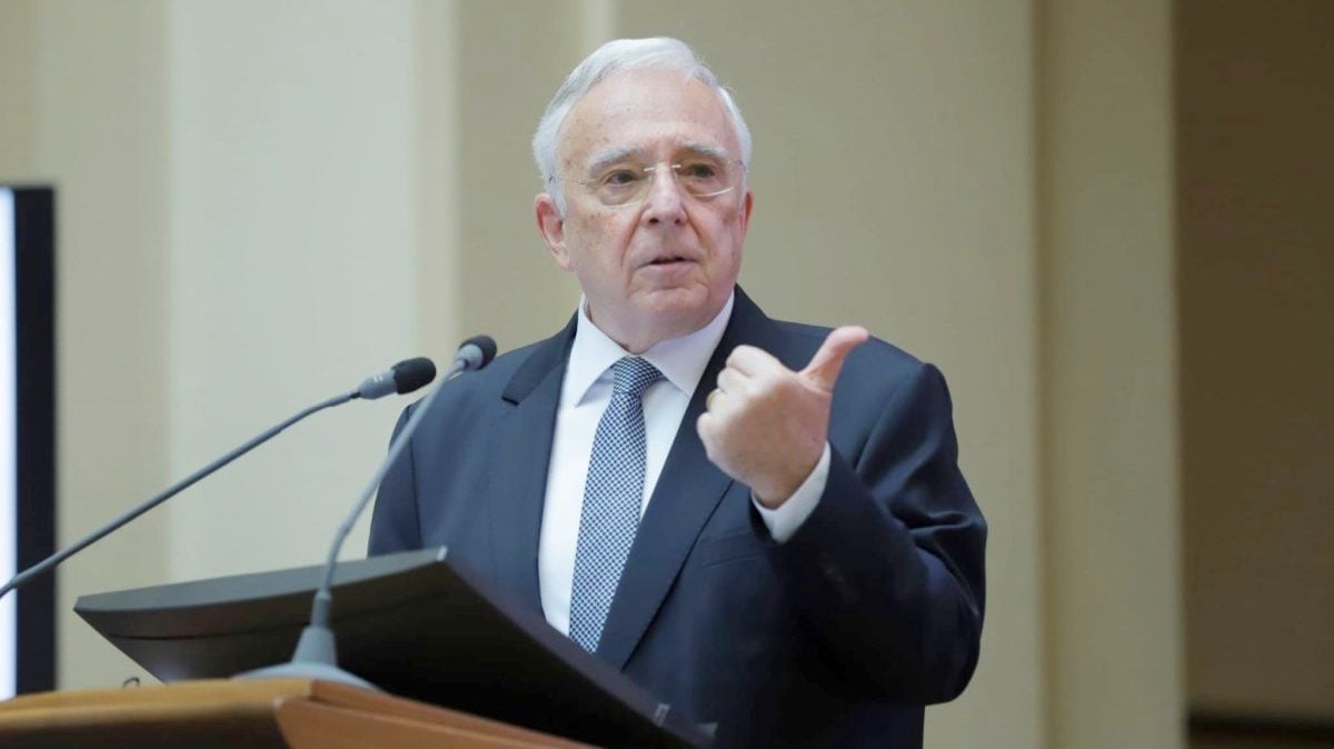 ce spune Mugur Isărescu despre românii săraci, afectați de TVA ce spune Mugur Isărescu despre românii săraci, afectați de TVA