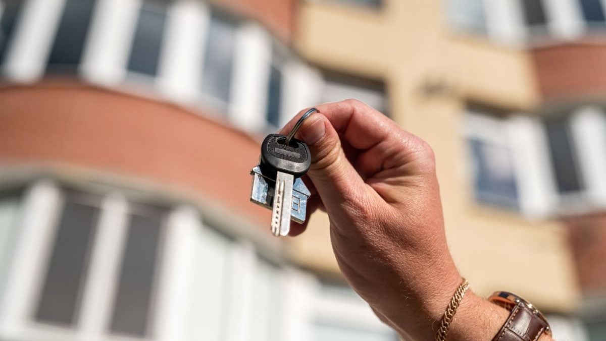 Cum poate fi făcută piața imobiliară mai accesibilă. Soluțiile care ar elimina automat prețurile mari și propunerile fanteziste Cum poate fi făcută piața imobiliară mai accesibilă. Soluțiile care ar elimina automat prețurile mari și propunerile fanteziste