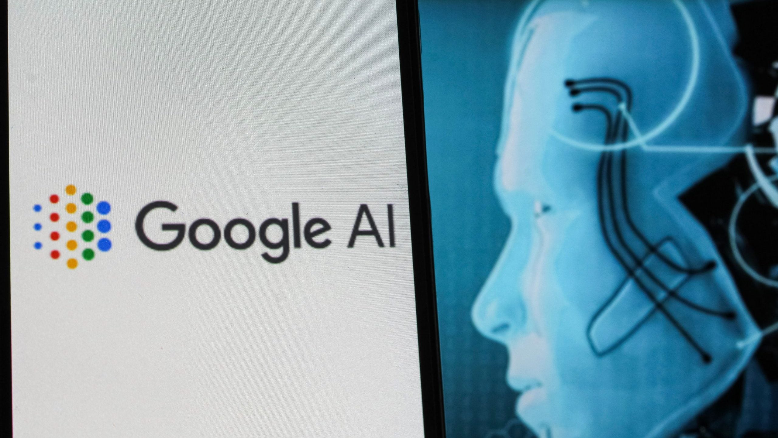 Comisia Europeană investighează Google pentru antrenarea inteligenței artificiale Comisia Europeană investighează Google pentru antrenarea inteligenței artificiale