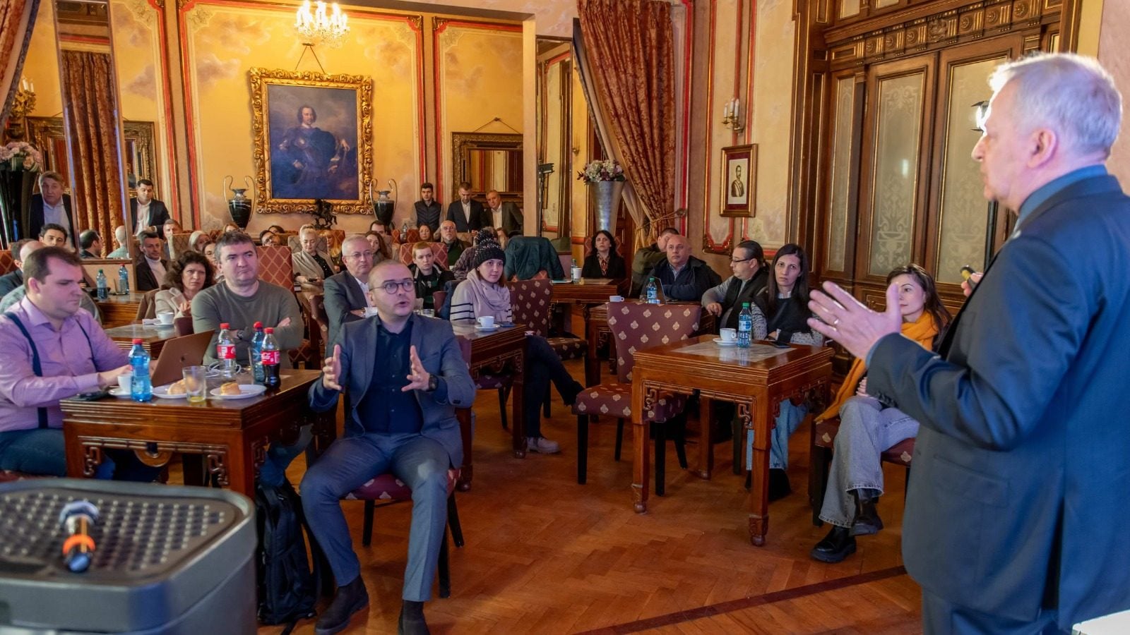 Tehnologia și AI, noile standarde de eficiență Tehnologia și AI, noile standarde de eficiență