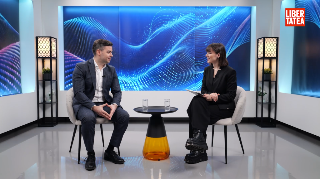 De ce să treci de la economisire la investiții. Dialog cu Adrian Negru (Raiffeisen Asset Management) De ce să treci de la economisire la investiții. Dialog cu Adrian Negru (Raiffeisen Asset Management)