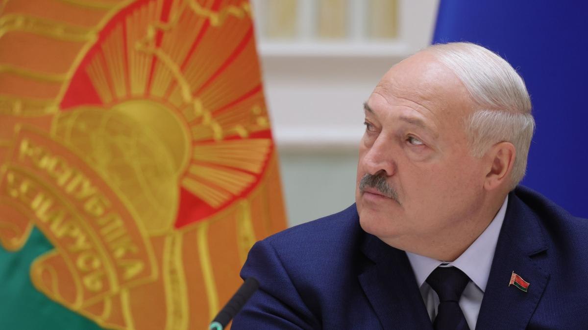 Ucraina îl sancționează pe Lukașenko după ani de ezitare: semnal dur pentru Belarus și Rusia Ucraina îl sancționează pe Lukașenko după ani de ezitare: semnal dur pentru Belarus și Rusia
