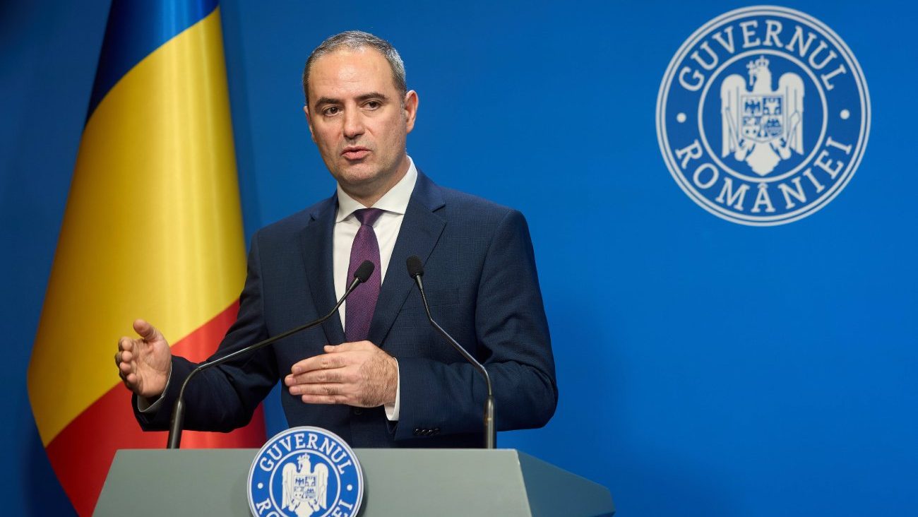 Ministerul de Finanțe a publicat proiectul de buget pe 2026. Deficitul estimat este de 6,2% din PIB Ministerul de Finanțe a publicat proiectul de buget pe 2026. Deficitul estimat este de 6,2% din PIB