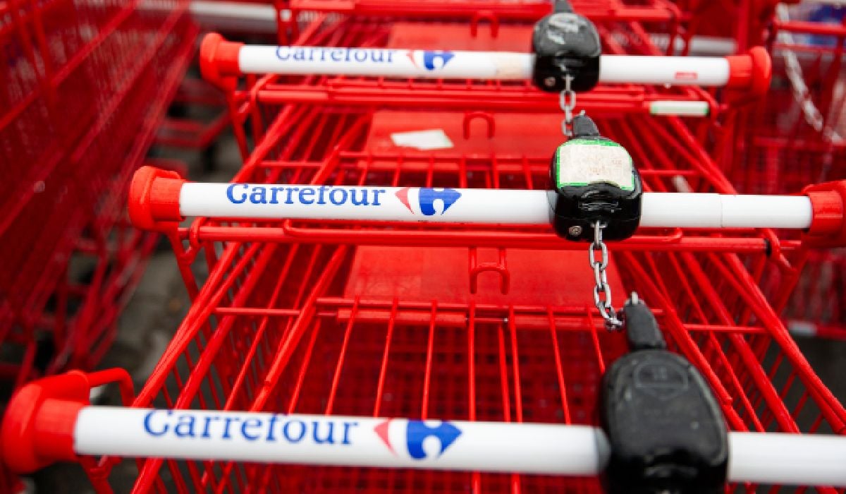 Tranzacția Pavăl Holding-Carrefour România, analizată de Consiliul Concurenței: „Vizează două piețe”